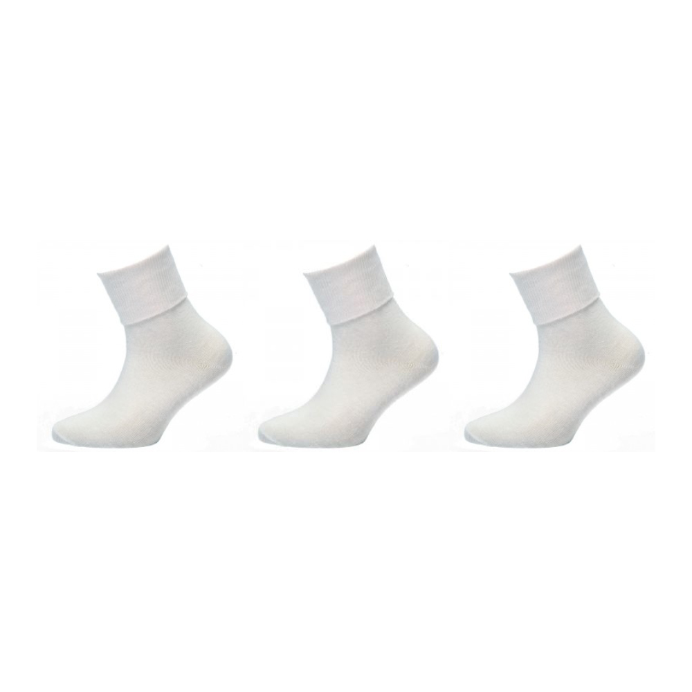 White Ankle Socks - 3 Pack - Wreal Sports
